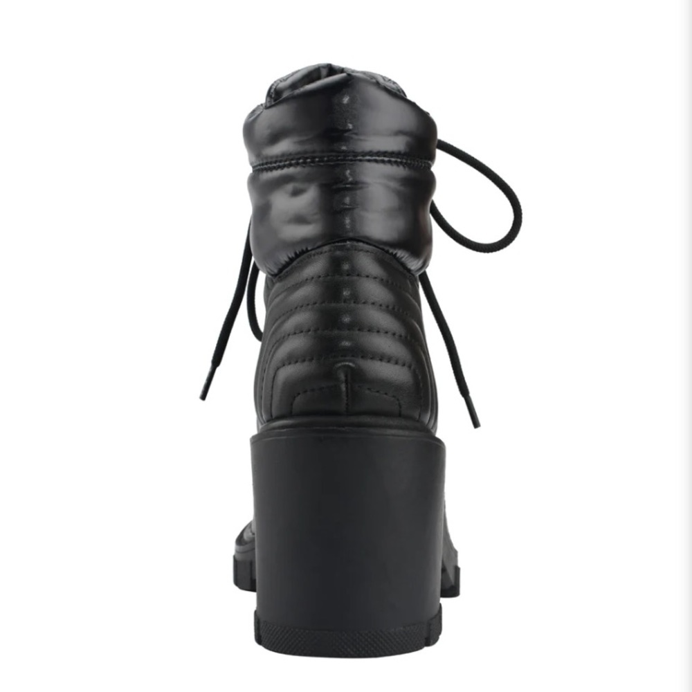 Marc Fisher Black Combat Lace up Boots NWT Chunky Heel Size 8.5 - Picture 4 of 8